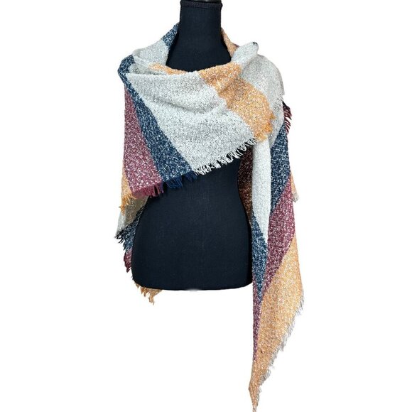 Cozy Soft Women's Wool Long Wrap Scarf OS - Picture 4 of 6